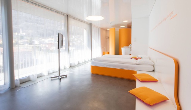 Chromotel