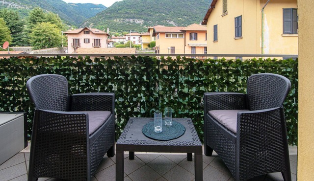 Colibrì - My Home In Como