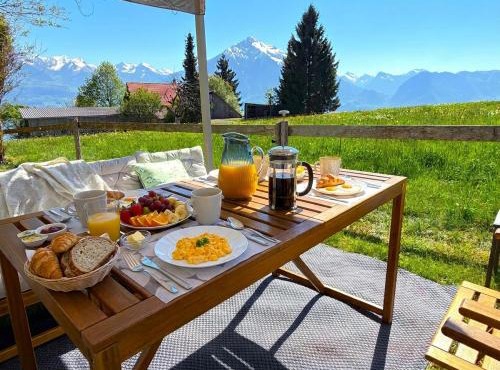 Concierge, Idyllic Farm, Scenic Views by SwissHut