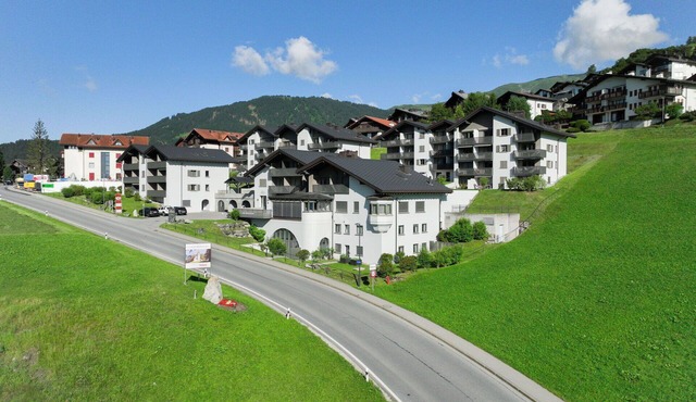 Cosy apartment for 5 people with WIFI, pool, TV, balcony and panoramic view