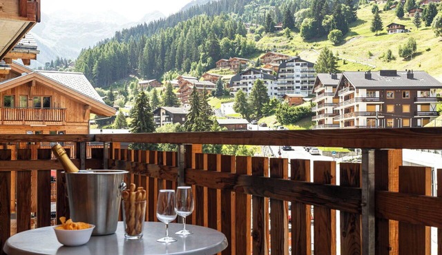 Cosy apartment for 6 guests with WIFI, TV, terrace, pets allowed and panoramic view