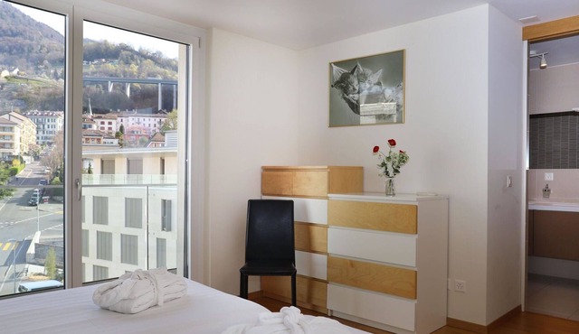 Cosy apartment with A/C, WIFI, hot tub, pool, TV, terrace, panoramic view and parking