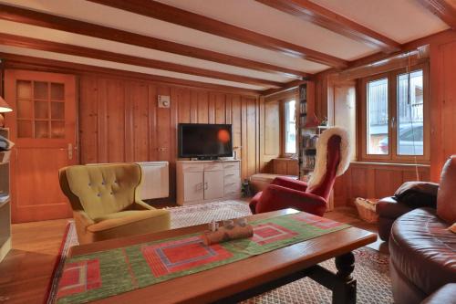 Cozy Apartment in Haut-Intyamon with Garden 75 m²