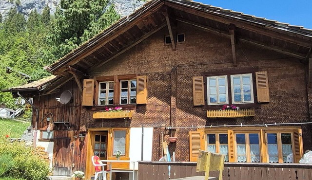 Detached chalet for exclusive use with wonderful views in Isenfluh