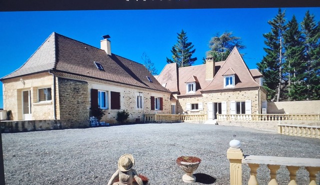 DOMAINE DE SWEENDY GITE LE PANORAMIQUE in Le Bugue