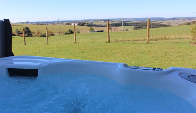 Eifel Dream Ardennenblick with Private Outdoor Whirlpool and Sauna in Roth bei Prüm