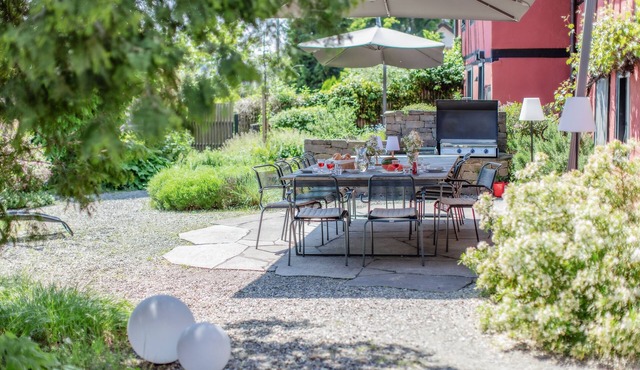 Exquisite vacation rental for 2–8 people: 256 sq m, 4 bedrooms, 2 bathrooms, sau in Öhningen