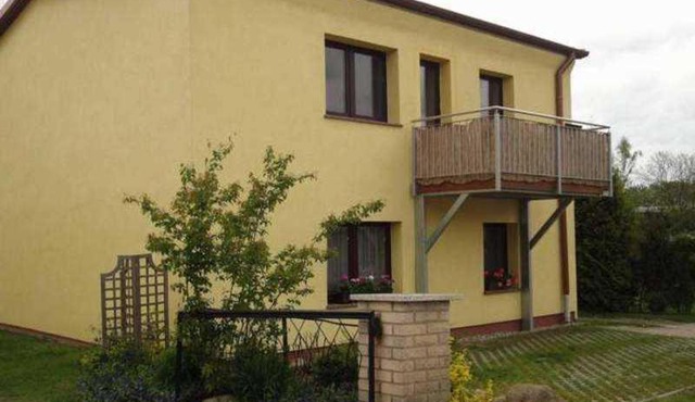 Finnhuette Und Ferienwohnung Fam in Eldena