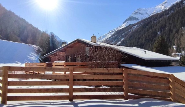Flat with 9 beds in the ski resort of Zinal Grimentz in Valais (Switzerland)