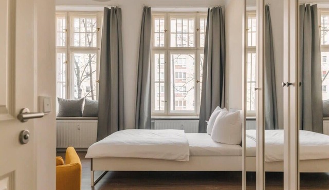 Frankfurter Allee Double Apartments by Sabine in Berlin