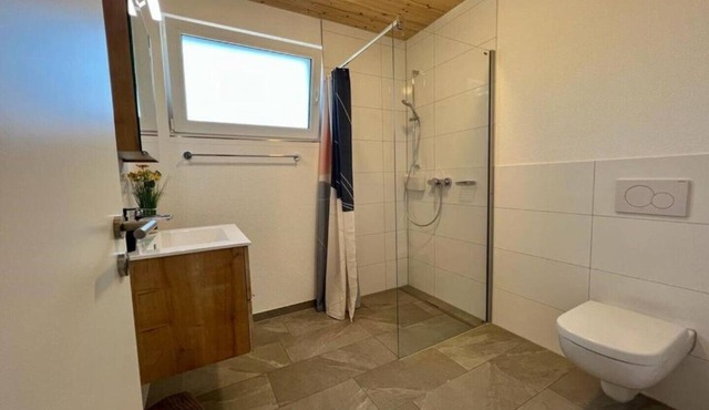 Gemütliches GrenzAparment - Suite mit großer Dachterrasse (4Personen)