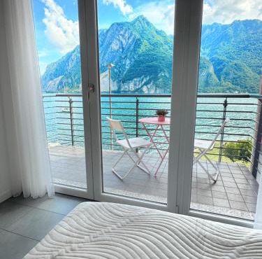 Grand View Como Lake Apartment 2