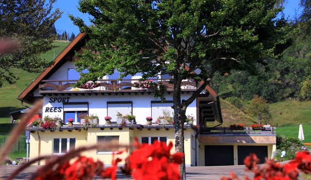 Holiday Apartment 'Anna' with Mountain View, Shared Terrace and Wi-Fi in Oberried-Hofsgrund