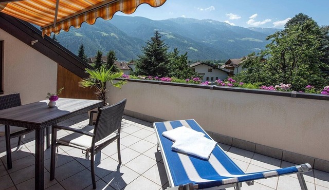 Holiday Apartment "Schnitzer - Anemone" with Mountain View, Wi-Fi in Rabland/Partschins