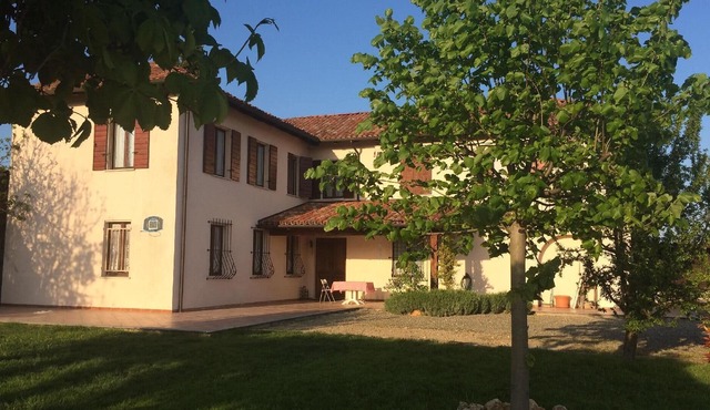 Holiday house Montabone for 1 - 6 persons with 3 bedrooms - Holiday house
