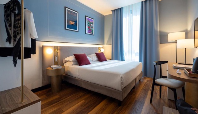 Hotel Canada in Milan