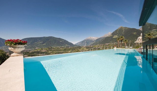 Hotel Tyrol