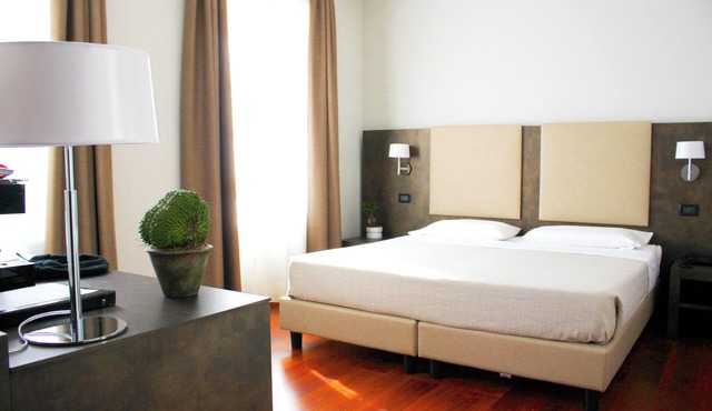 Jet Hotel in Caselle Torinese
