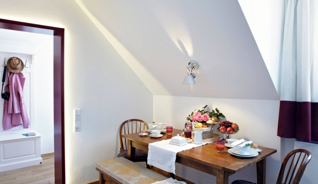 KÖNIGSschlaf's barrier-free apartment: Chic, spacious, central! in Konstanz