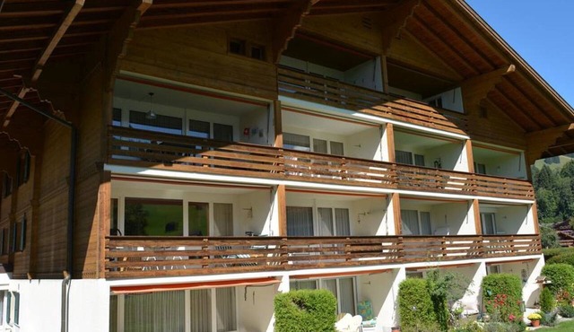 La Sarine 20 Appartement/Fewo, Dusche oder Bad, WC 4-Bettwohnung by Interhome