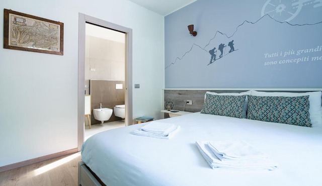 LA VALIGIA Bed & Bike - Gateway to Valtellina & Lake Como in Mantello