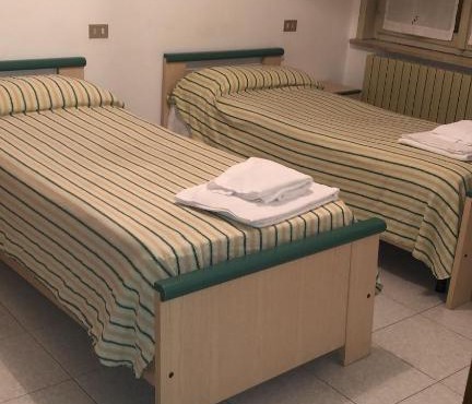 La Voglia Riserva Ostello Via REPUBBLICA 52 VILLANOVA SULL ARDA PIACENZA in Villanova sullʼArda