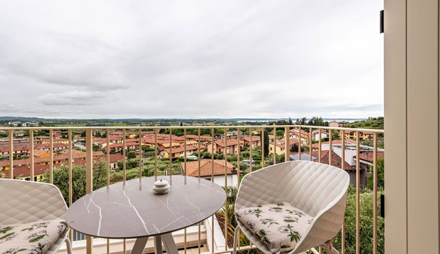 Lake View Apartment near Bardolino with Balcony, Lake View, and Wi-Fi