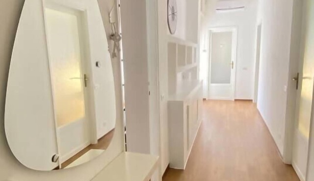 Leonardo Academy at 2': spacious three-bedroom apartment in downtown