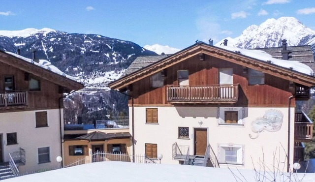 Lovely apartment for 3 guests with WIFI, TV, balcony and pets allowed