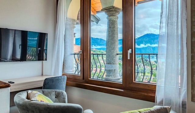 Lovely apartment for 3 people with WIFI, A/C and TV