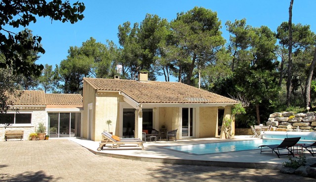 Luberon Vidauque by Interhome in Cavaillon