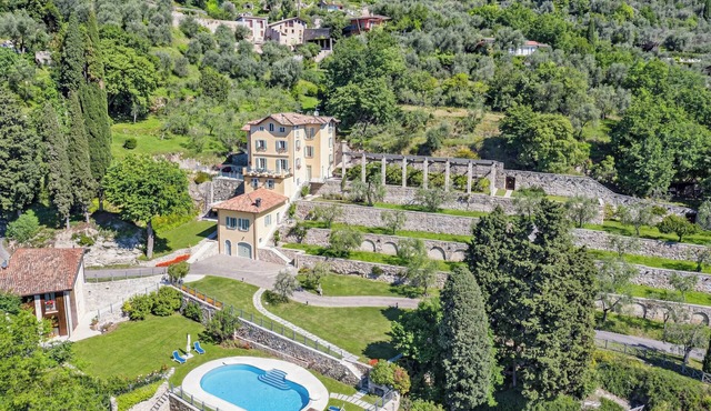 Luxury 7BR Villa | Private Pool & Lake Garda View | Limonaia dei Dogi | Gargnano
