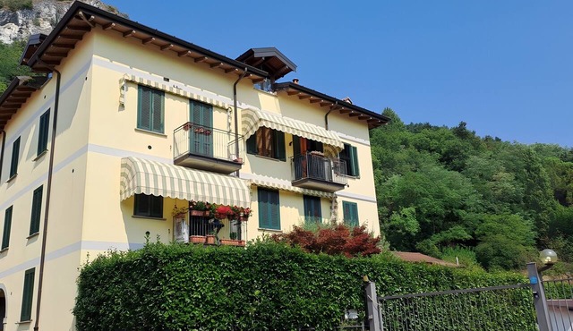 'Maison Adriano Lago Maggiore' Apartment with Wi-Fi