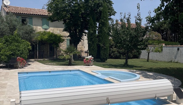 mas in Tarascon