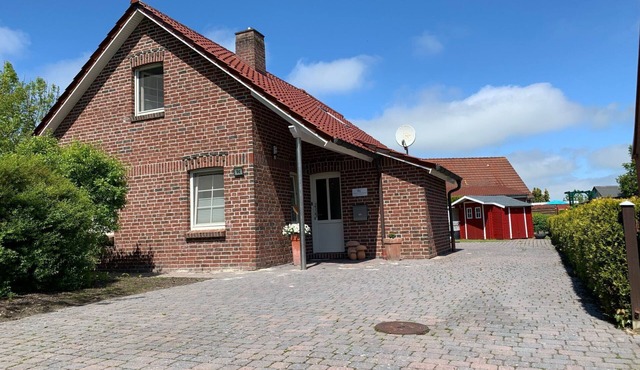 Neuhaus Deichperle by Interhome in Greetsiel