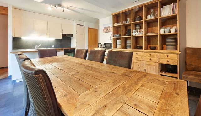 Nice apartment for 12 people with WIFI and terrace