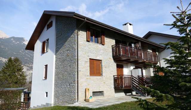 Oulx, spacious mountain accommodation