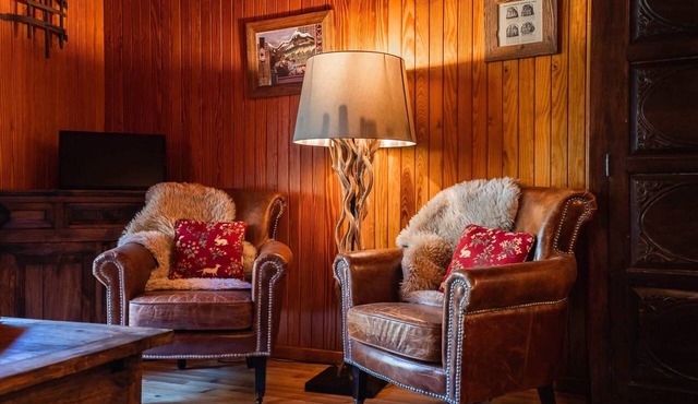Penthouse with Monte Rosa Views, 3 Minutes from the Ski Lifts in Champoluc in Champoluc