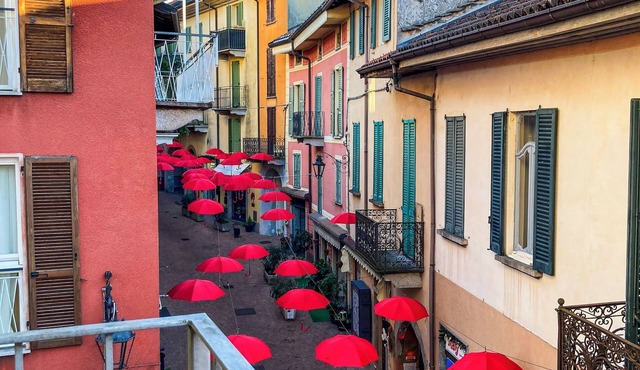 Porta 1 by Lago Reisen