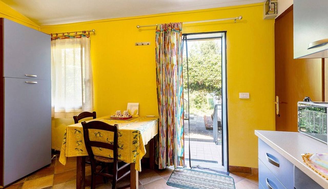 Room 'Casetta 6' with Private Terrace, Wi-Fi and Air Conditioning