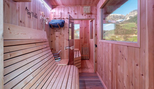 Rosengarten – Authentic Farm Stay with Animals, Sauna & Mountain Views