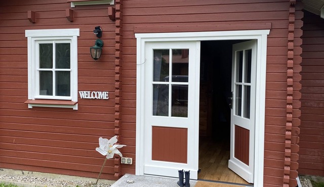 Rustic accommodation near the Baltic Sea in our log cabin in Dassow