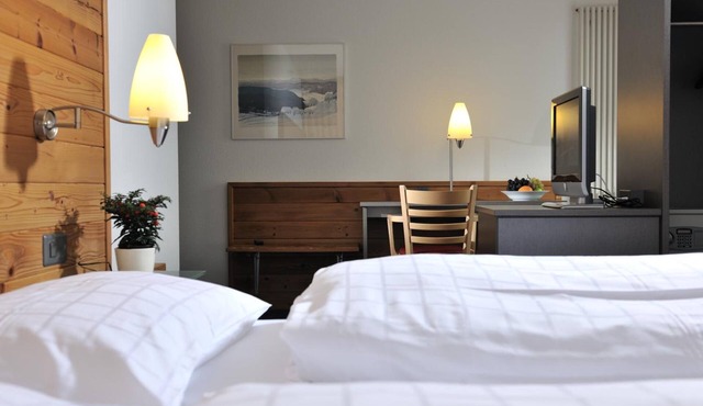 SEELANDHOTEL Weisses Kreuz