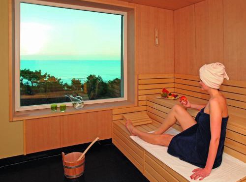 Strandhotel Heringsdorf mit Soleaußenpool 30 Grad in Heringsdorf