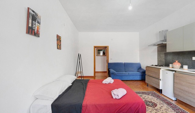 Studio '3' with Shared Terrace, Wi-Fi and Air Conditioning in Orgosolo