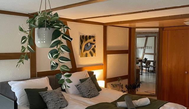 Studio with Kitchen & Parking near Thun and Bern