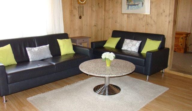 Tulipana Berther, (Sedrun), 103.05 by Interhome
