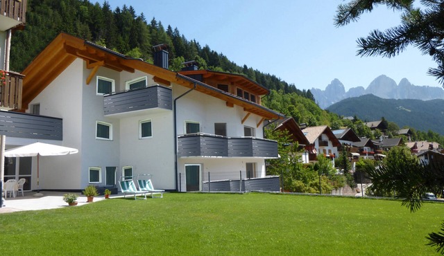 Vacation apartment for vacation in the heart of the Dolomites