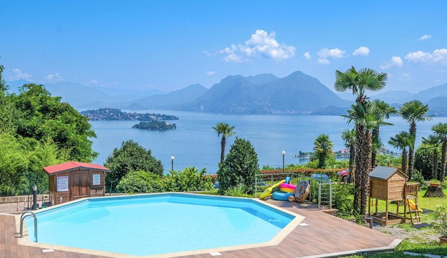 Villa Anna, Borromean Islands, No. 06 by Lago Reisen