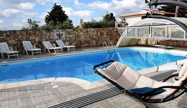 Villa con Piscina Privata in Melilli